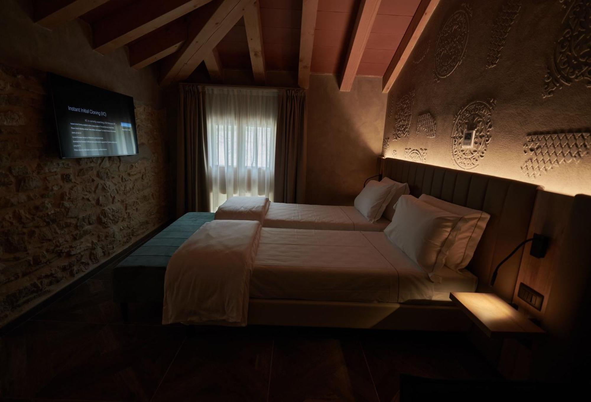 Parc Hotel San Pietro Spiazzi Di Caprino Dış mekan fotoğraf