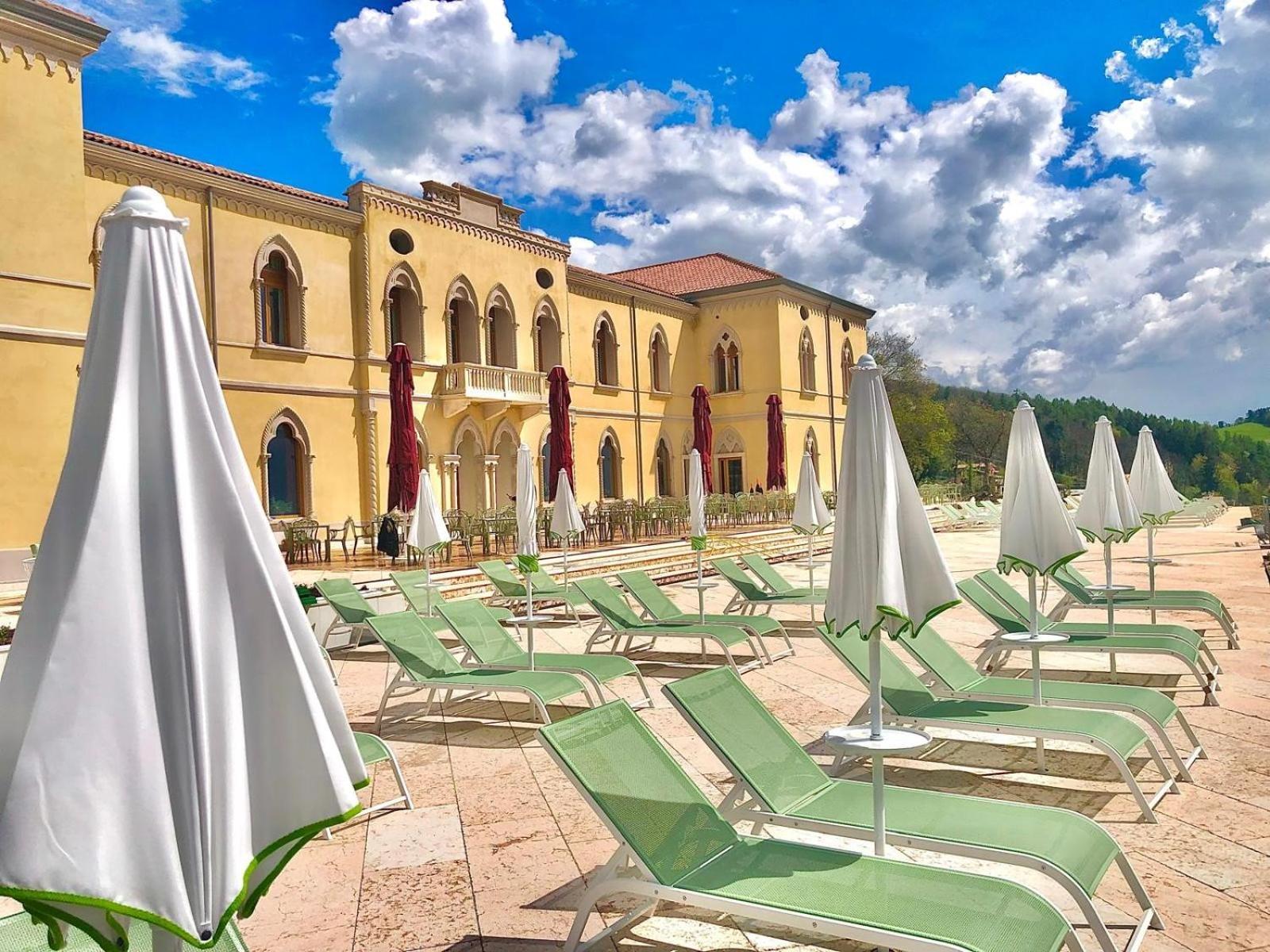 Parc Hotel San Pietro Spiazzi Di Caprino Dış mekan fotoğraf